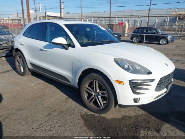 2015 PORSCHE MACAN WP1AB2A53FLB57533