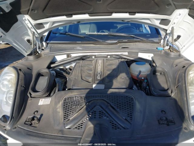 2015 PORSCHE MACAN WP1AB2A53FLB57533 Photo 9
