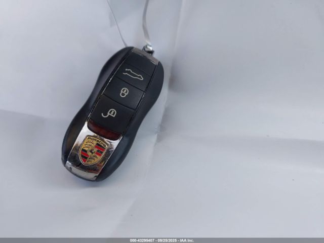 2015 PORSCHE MACAN WP1AB2A53FLB57533 Photo 10