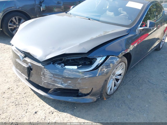 2016 TESLA MODEL S 5YJSA1E19GF151606 Photo 5
