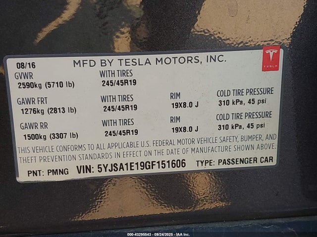 2016 TESLA MODEL S 5YJSA1E19GF151606 Photo 8