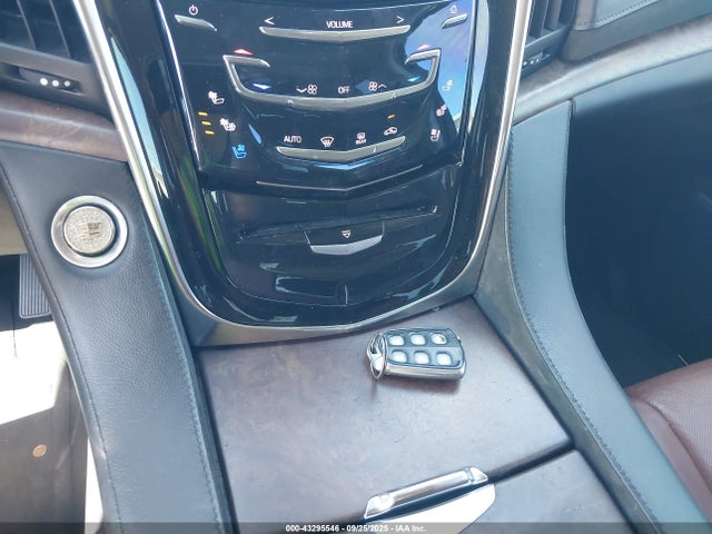 2015 CADILLAC ESCALADE 1GYS3CKJ1FR211942 Photo 10
