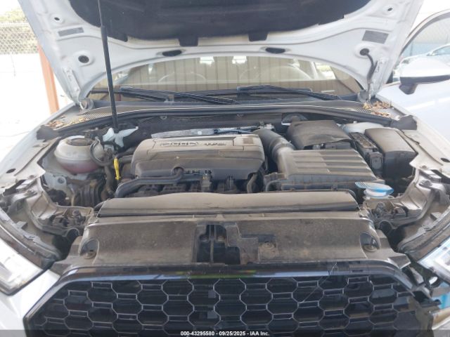 2018 AUDI A3 WAUJ8GFF4J1075570 Photo 9