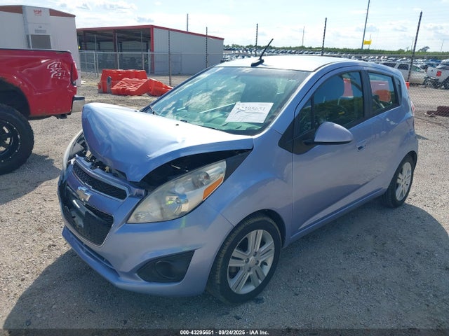 Chevrolet ll0 2014 KL8CD6S99EC500429 Image 2