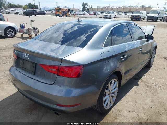 Audi A3 2015 WAUEFGFF9F1136099 Image 4