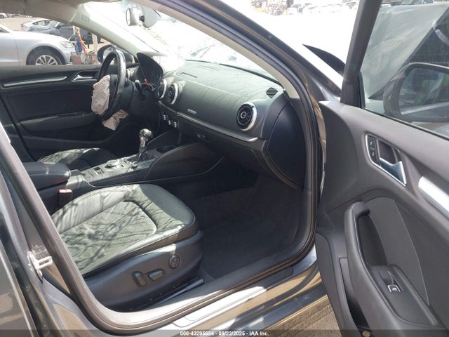 Audi A3 2015 WAUEFGFF9F1136099 Image 5