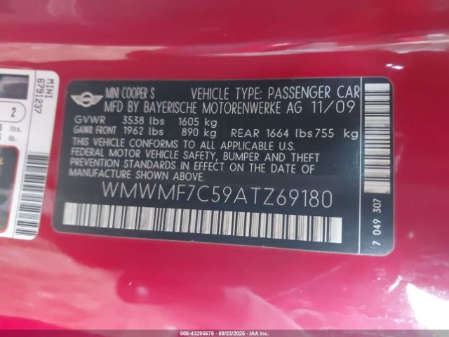 2010 MINI COOPER S WMWMF7C59ATZ69180 Photo 8