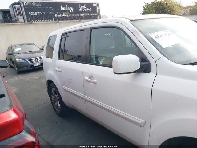 Honda j35z4 2015 5FNYF3H50FB010816 Image 14