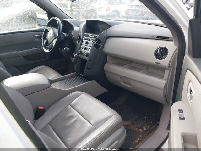 Honda j35z4 2015 5FNYF3H50FB010816 Image 5