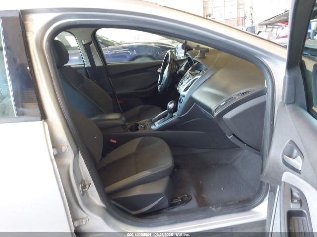 2013 FORD FOCUS 1FADP3F24DL196395 Photo 4