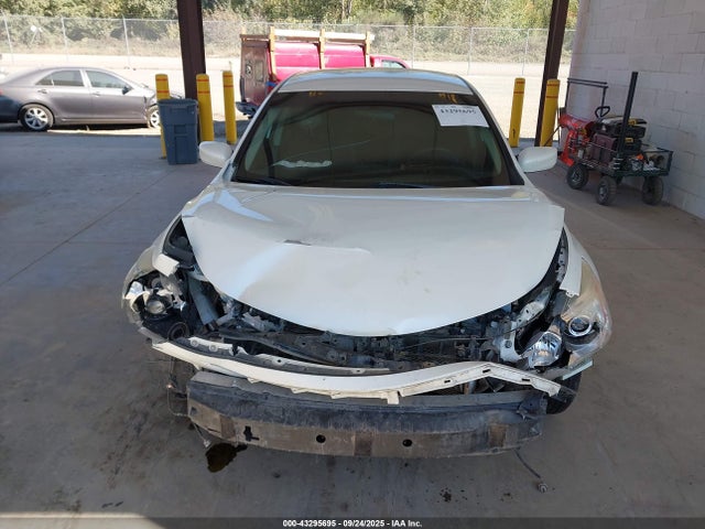 Nissan Altima 2015 1N4AL3AP9FC210974 Image 12