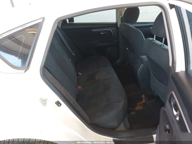 Nissan Altima 2015 1N4AL3AP9FC210974 Image 8