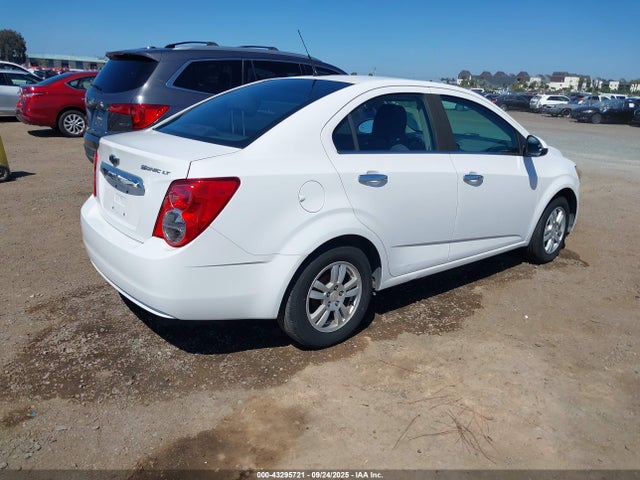 1G1JC5SG2E4202480 Chevrolet lwe