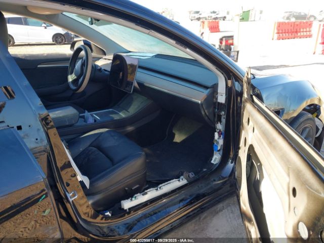 2023 TESLA MODEL 3 5YJ3E1EA0PF673419 Photo 4