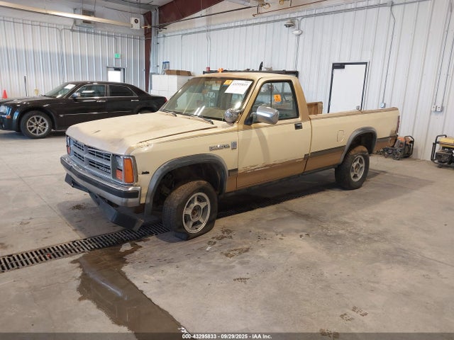 1987 DODGE DAKOTA 1B7GR14M4HS512318 Photo 1
