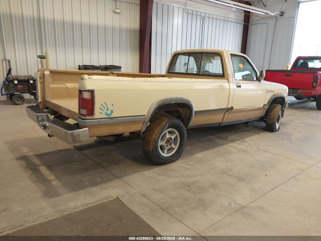 1987 DODGE DAKOTA 1B7GR14M4HS512318 Photo 3