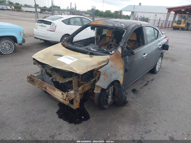 3N1CN7AP0JL863875 Nissan 2018