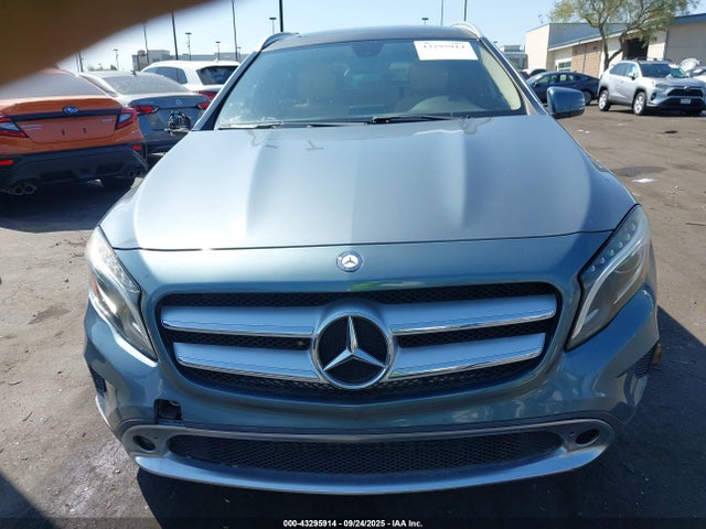 Mercedes-Benz GLA 250 2015 WDCTG4EB8FJ132964 Image 44