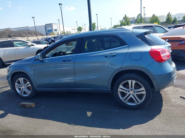 Mercedes-Benz GLA 250 2015 WDCTG4EB8FJ132964 Image 46