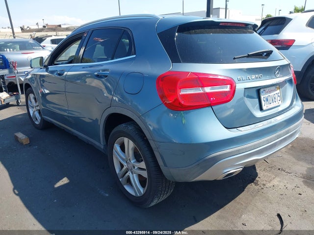 Mercedes-Benz GLA 250 2015 WDCTG4EB8FJ132964 Image 35