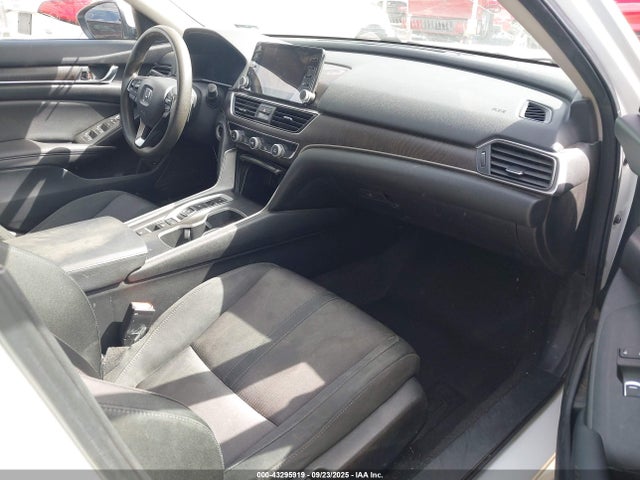 1HGCV3F47KA017595 Honda Accord Hybrid Ex