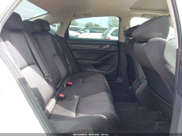 1HGCV3F47KA017595 Honda Accord Hybrid Ex