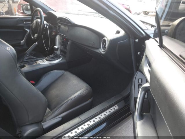 2017 TOYOTA 86 JF1ZNAA16H8705863 Photo 4