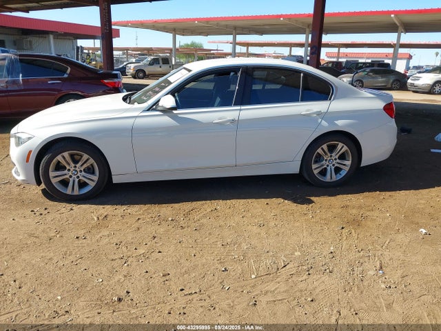 WBA8B9G33HNU56149 BMW 2017