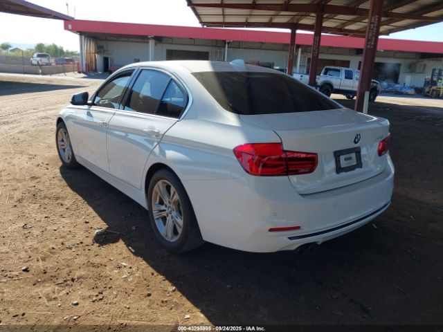 2017 BMW 330I WBA8B9G33HNU56149 Photo 2