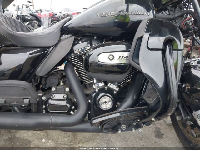 2022 HARLEY-DAVIDSON FLHTK 1HD1KEF27NB647901 Photo 7