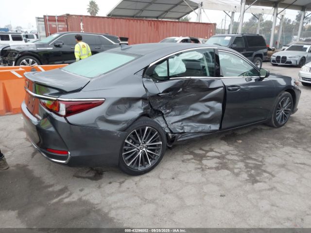 2025 LEXUS ES 300H 58ADA1C1XSU061221 Photo 3