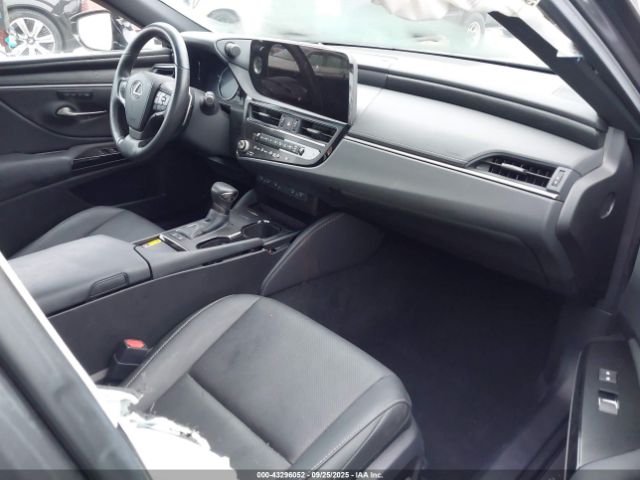2025 LEXUS ES 300H 58ADA1C1XSU061221 Photo 4