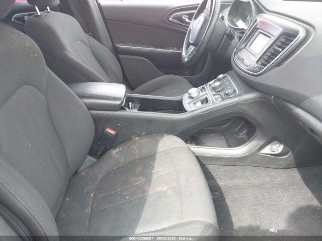 Auction sale of the 2016 Chrysler 200 Limited, vin: 1C3CCCAGXGN103767, lot number: 43296097