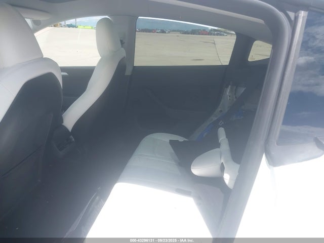 2023 TESLA MODEL Y 7SAYGDEE3PA131154 Photo 7