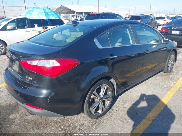 KNAFZ4A8XG5556158 KIA gdi nu