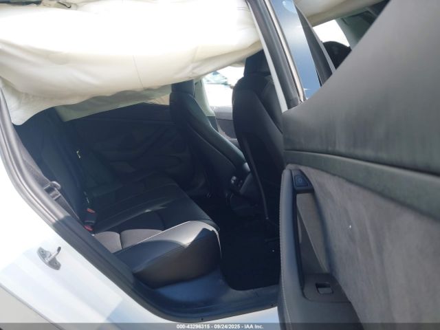 2022 TESLA MODEL 3 5YJ3E1EB7NF314185 Photo 7