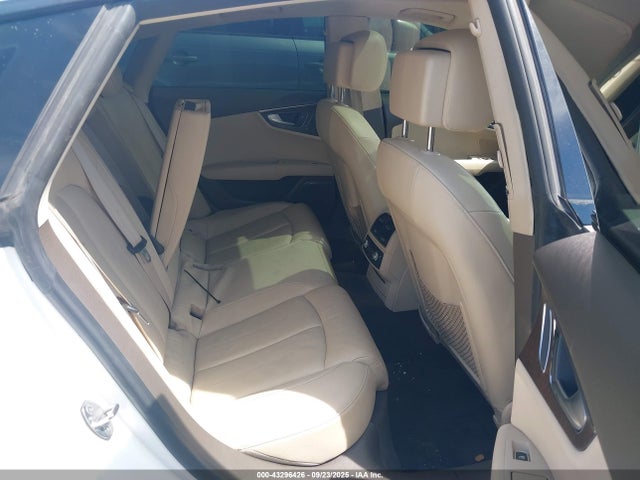 2016 AUDI A7 WAUWGAFC0GN076342 Photo 7