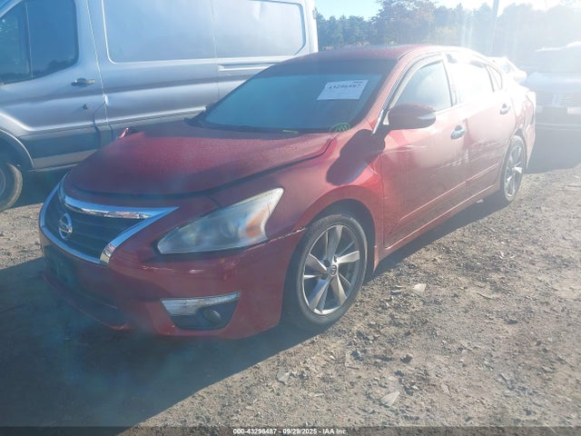 Nissan 2015 2015 1N4AL3AP2FC281482 Image 2