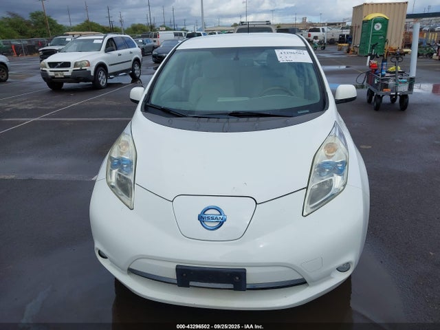 Nissan 2015 2015 1N4AZ0CP0FC334447 Image 6