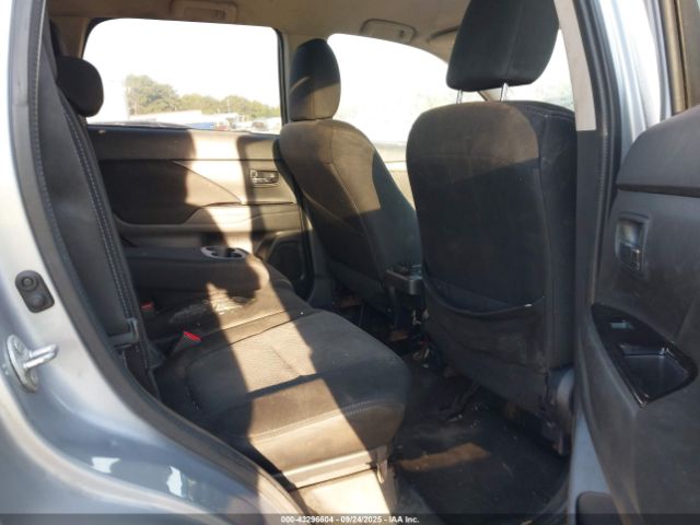 2016 MITSUBISHI OUTLANDER JA4AD3A37GZ050106 Photo 7