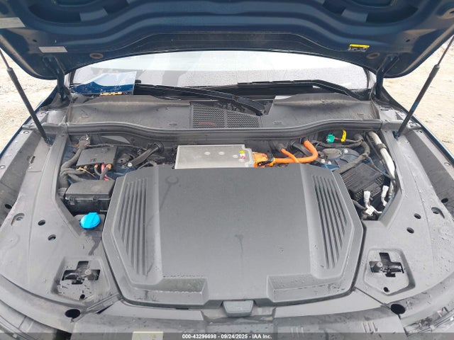 2019 AUDI E-TRON WA1VAAGE5KB021678 Photo 9