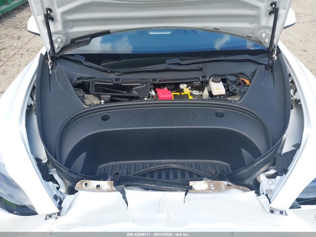 2021 TESLA MODEL 3 5YJ3E1EA4MF084403 Photo 9