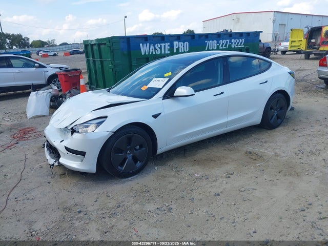 2021 TESLA MODEL 3 5YJ3E1EA4MF084403 Photo 1