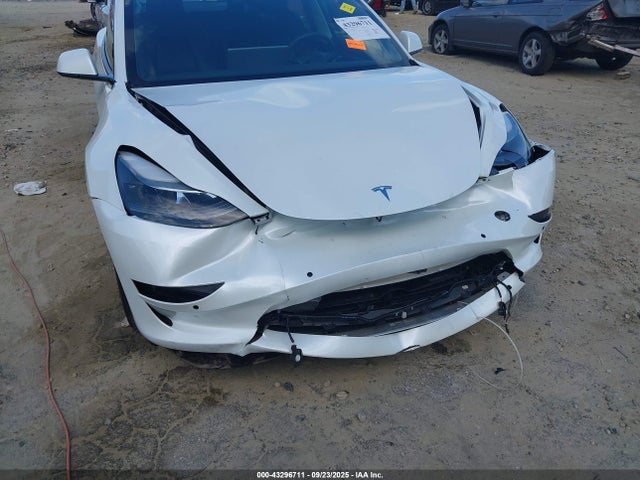 2021 TESLA MODEL 3 5YJ3E1EA4MF084403 Photo 5