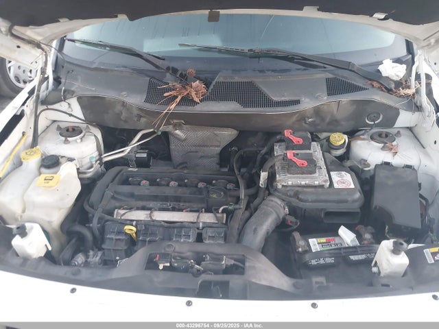 1C4NJPFA1FD296949 Jeep 2015