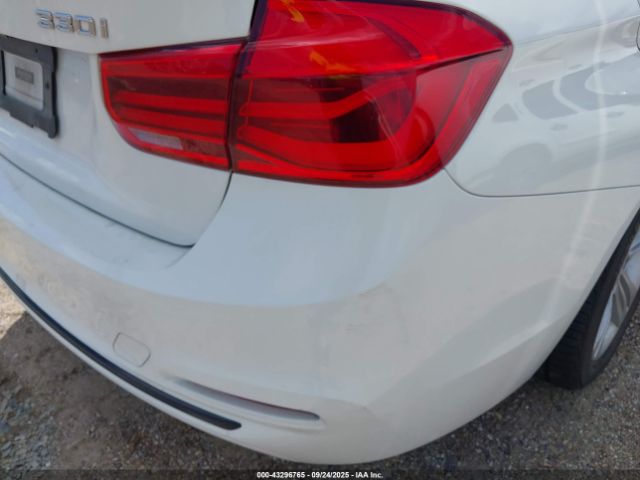 2018 BMW 330I WBA8B9C54JAE22180 Photo 5