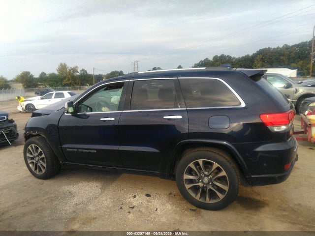 1C4RJFCG2HC801877 Jeep Grand Cherokee Overland 4x4