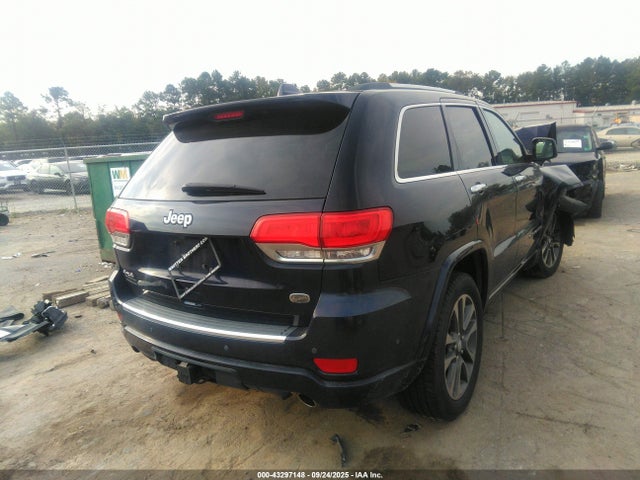 1C4RJFCG2HC801877 Jeep Grand Cherokee Overland 4x4