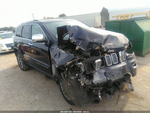 1C4RJFCG2HC801877 Jeep Grand Cherokee Overland 4x4