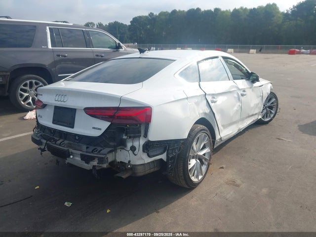 2023 AUDI A5 SPORTBACK WAUABCF53PA022191 Photo 3